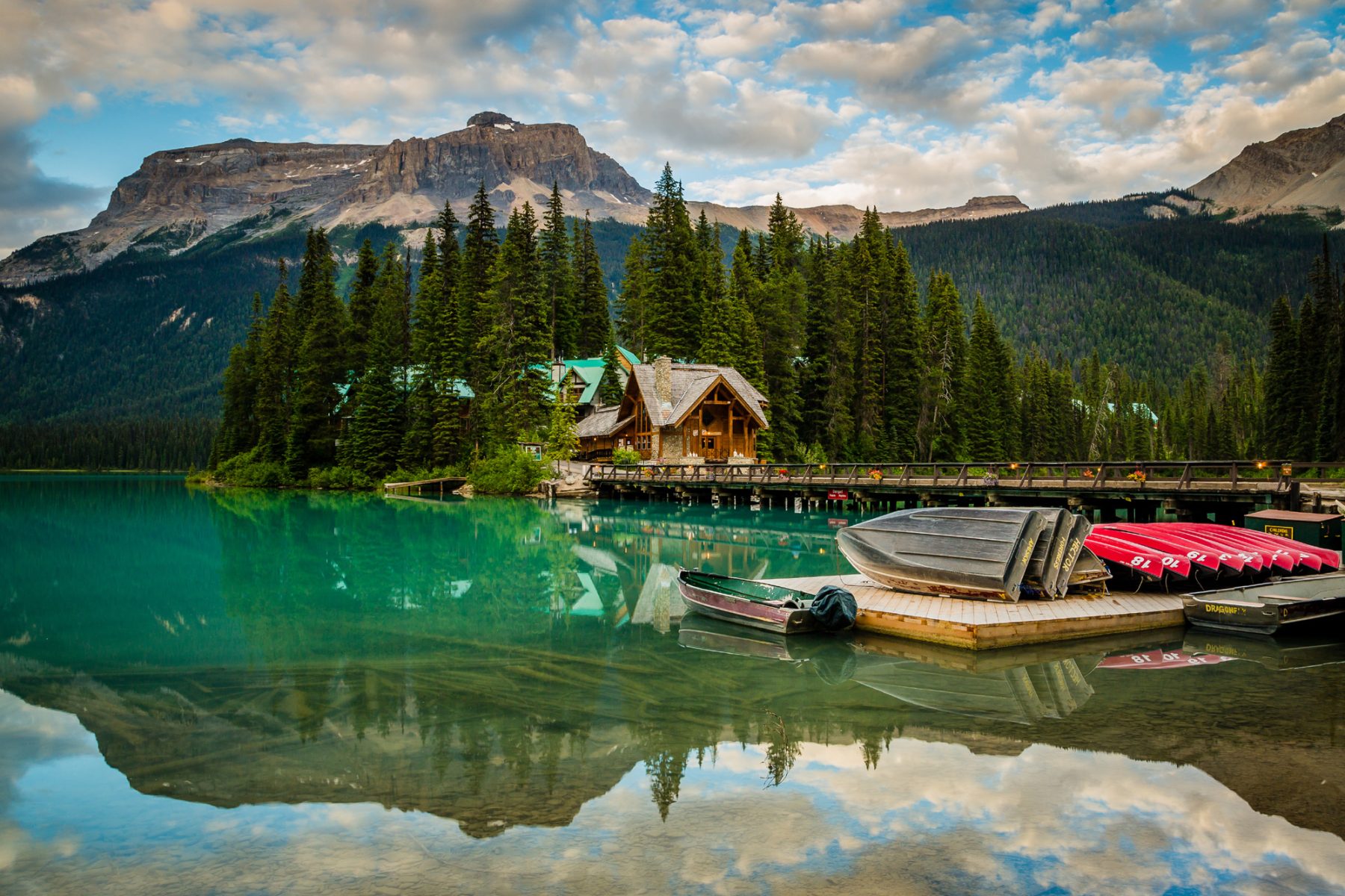 Experience a fishing lodge located in Northern Alberta surrounded by the  Borreal forrest, Canada