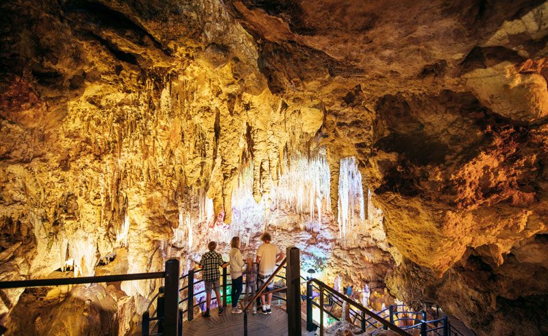 ngilgi cave cultural tour