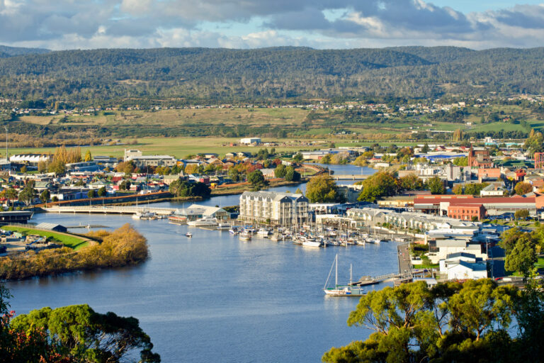 australia tasmania launceston on tamar river istk