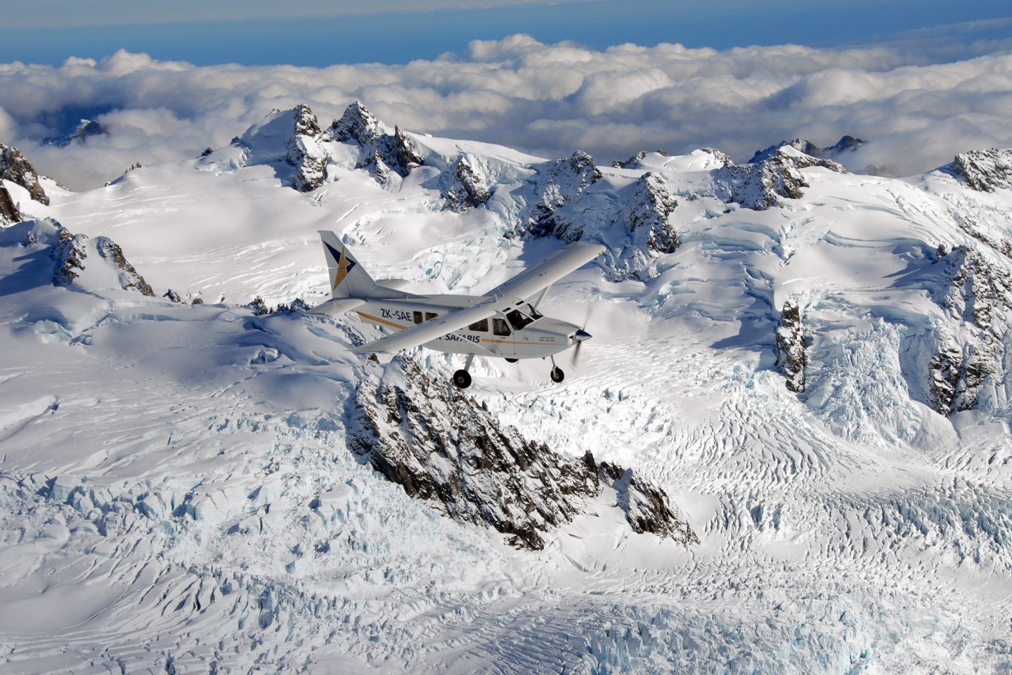 new zealand south island mt cook scenic flight