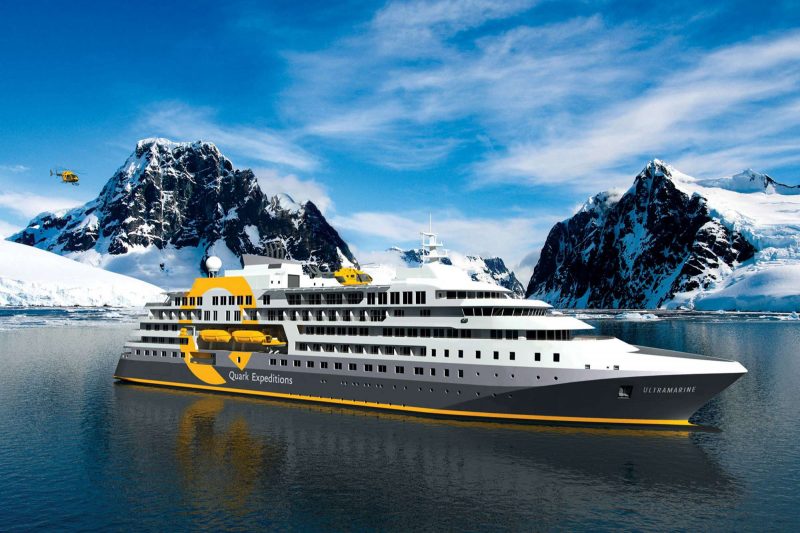 cruise ship grounded in greenland today