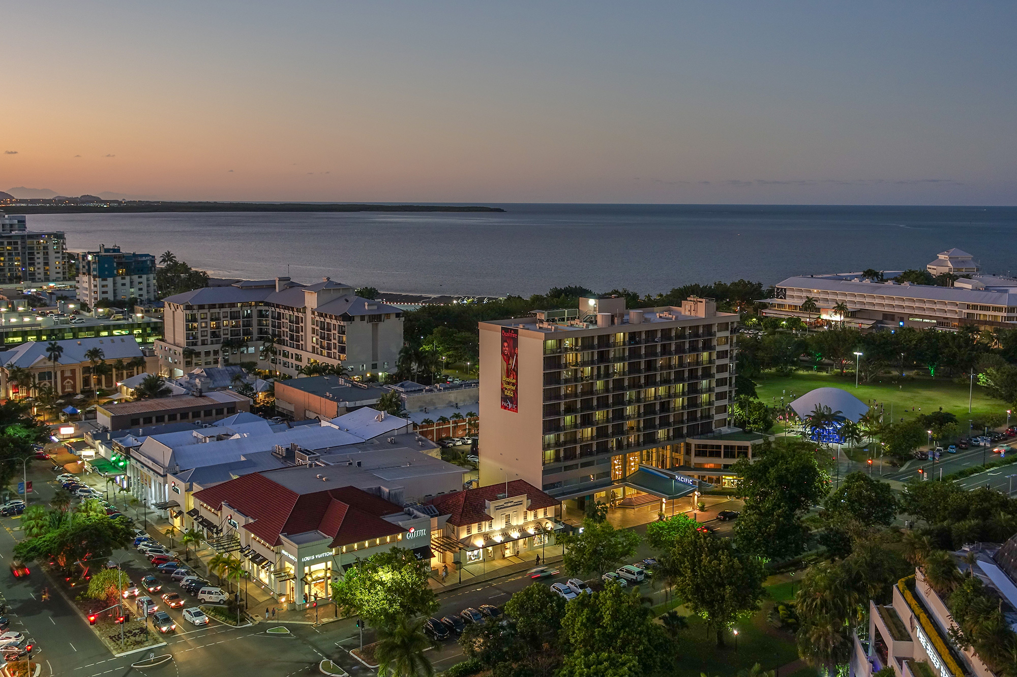 Pacific Hotel Cairns Australia Accommodation