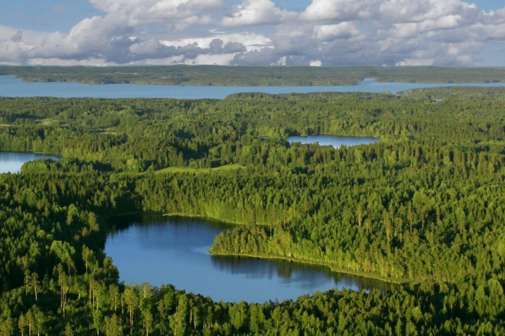 finland view over lakeland istk