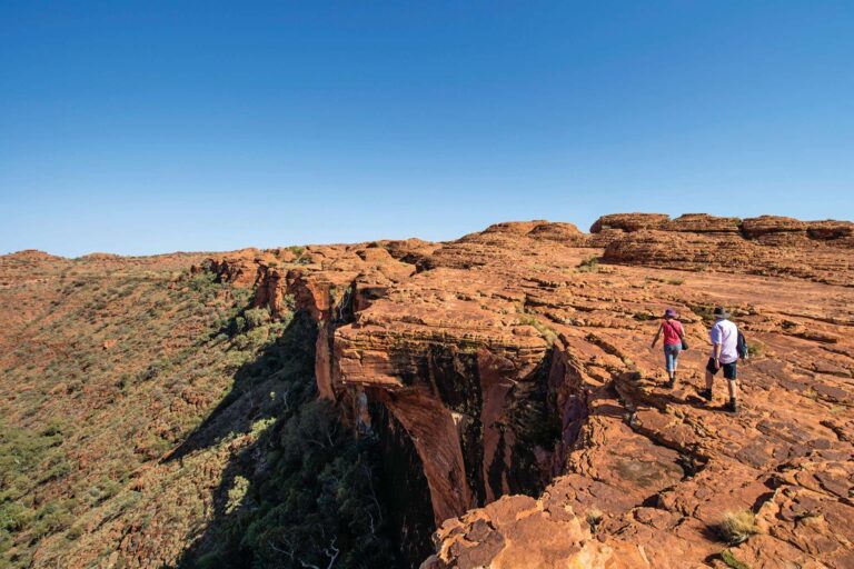 australia northern territory walking in kings canyon tnt
