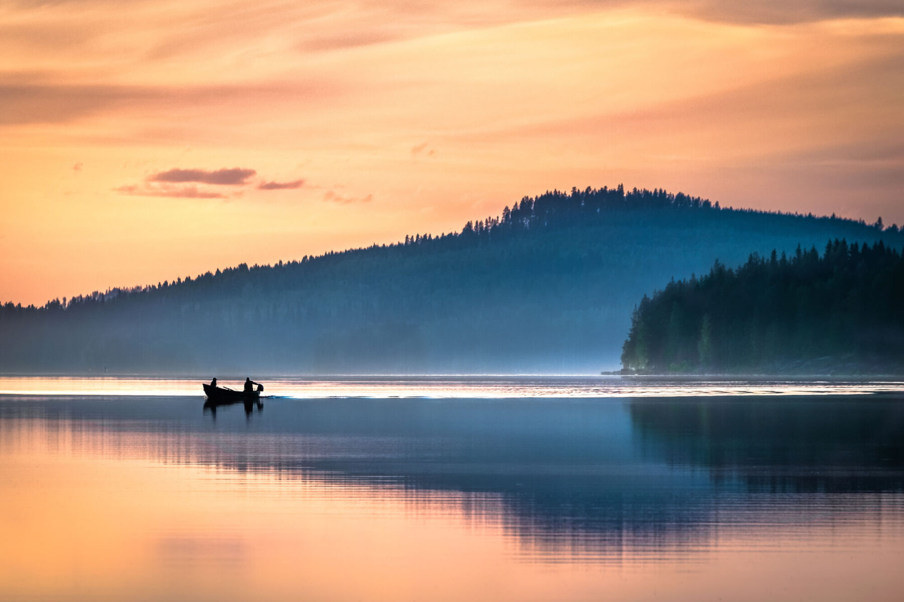 finland-lakeland-midnightsun-pielinen