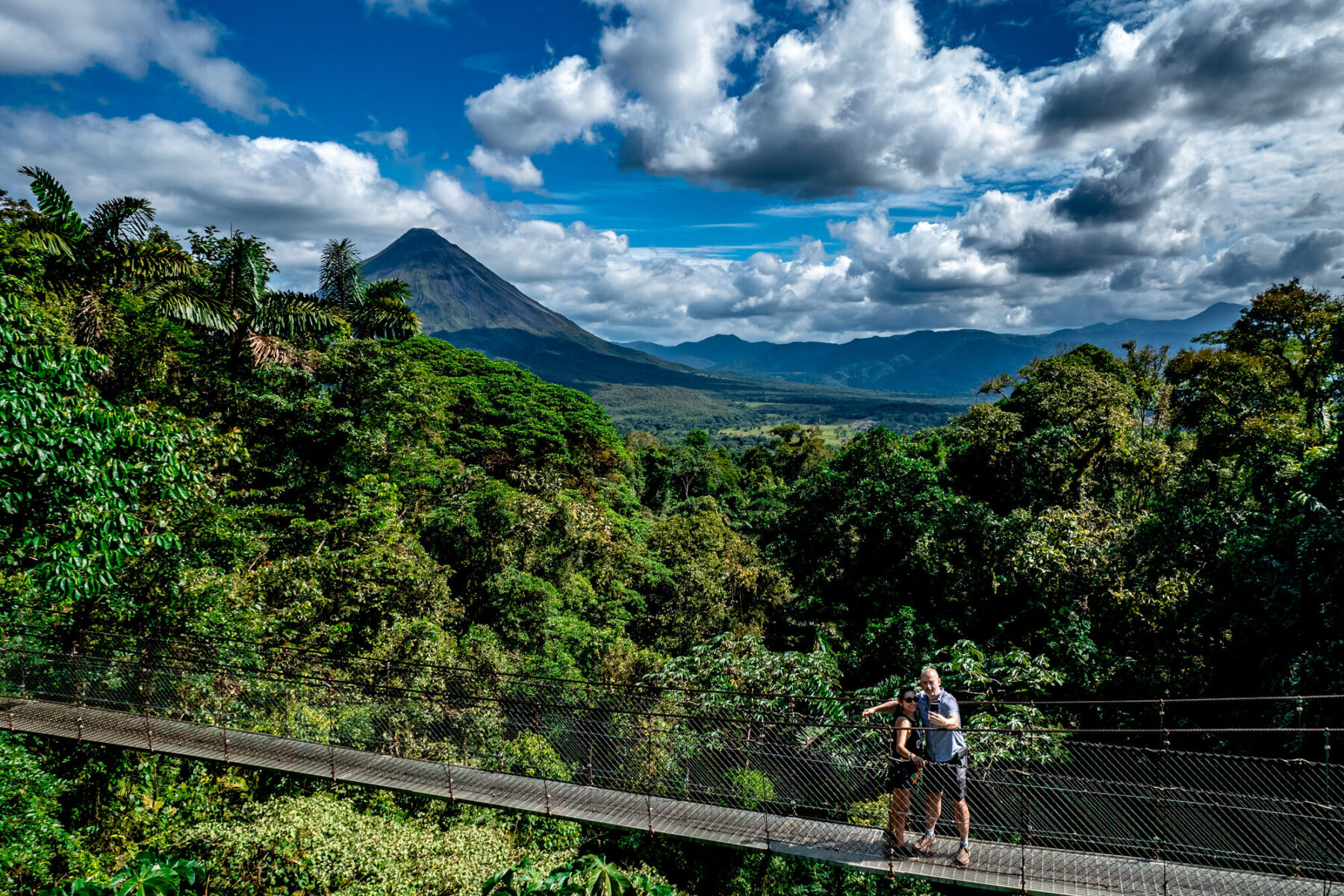 costa-rica-mistico-arenal-hanging-bridges-natural-history-tour-selfie