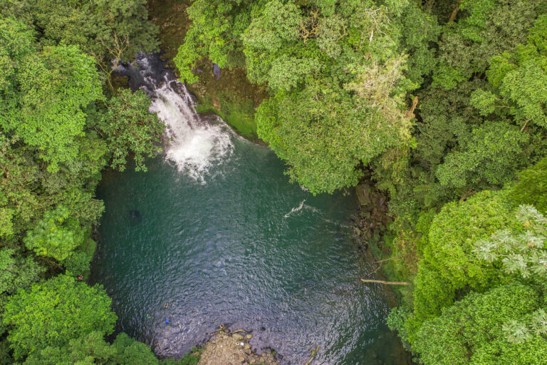 costa-rica-pozo-azul-waterfall-sarapiqui-tb