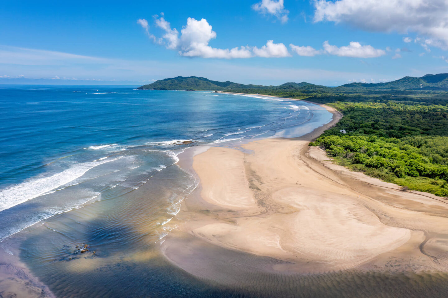 costa-rica-tamarindo-beach-guanacaste-istk