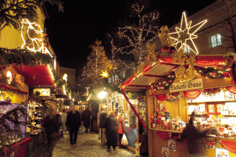 switzerland-basel-christmas-market-barfüsserplatz