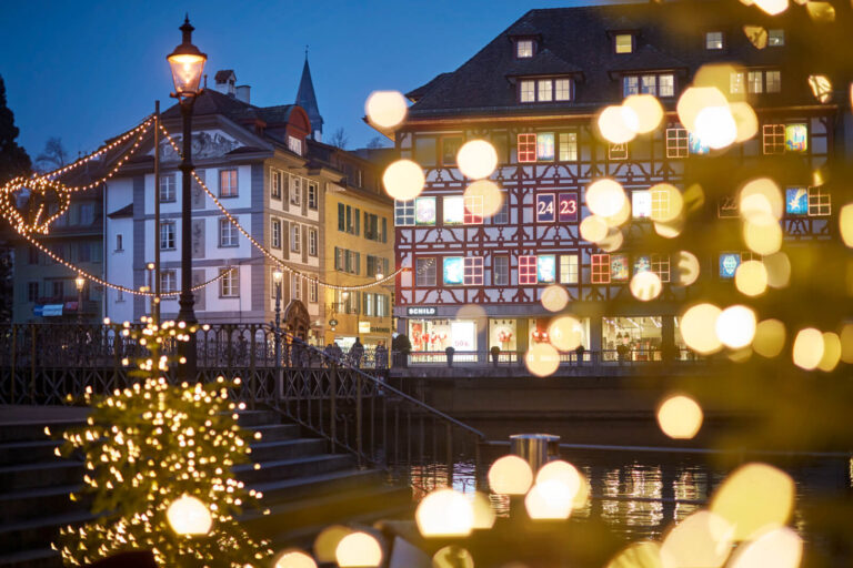 switzerland-lucerne-old-town-bridge-luzern-tourism