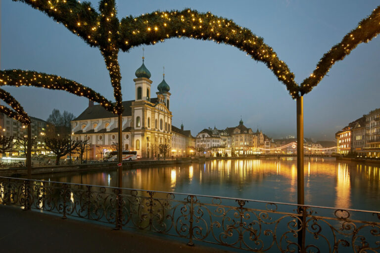 switzerland-lucerne-town-hall-christmas-luzern-tourism