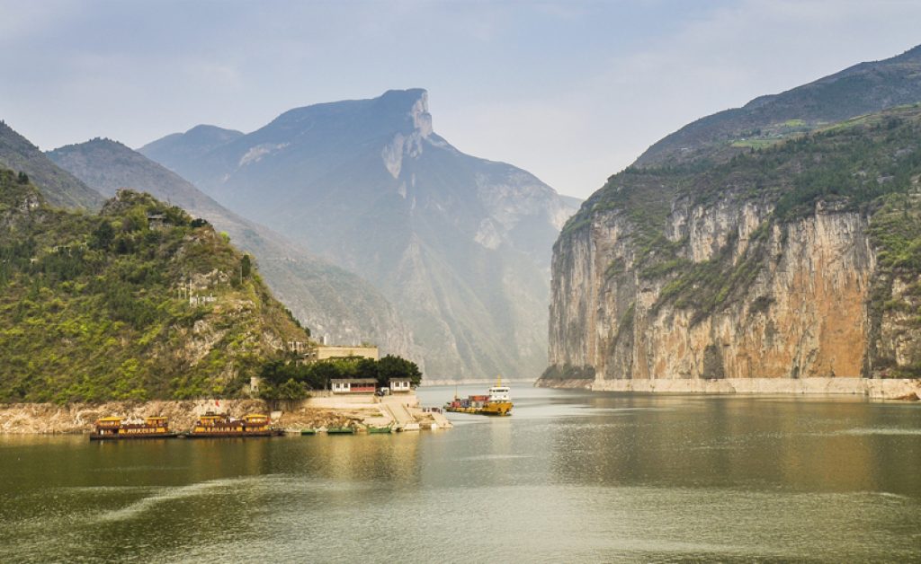 china yangtze river qutang gorge