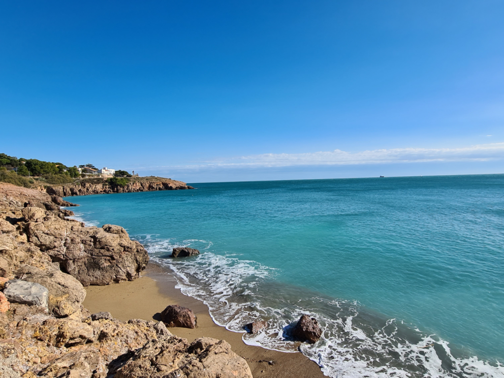 Picture of a beach in sete